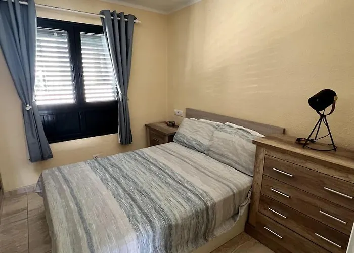 Apartamento Casa Logan, 1 Bedroom With Communal Pool *